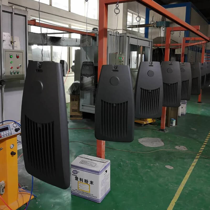 How to spray powder on LED street light housing ? LED гудамжны гэрлийн орон сууцанд хэрхэн нунтаг цацах вэ?